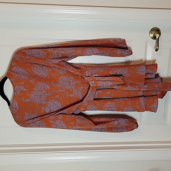 Floral Romper - Picture 5 of 12